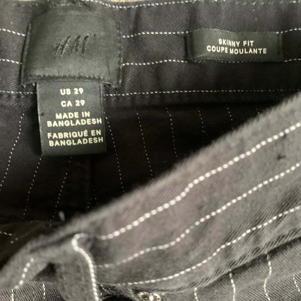 H&M Pants💜⛄️🎄❄️🎁 - Picture 3 of 5